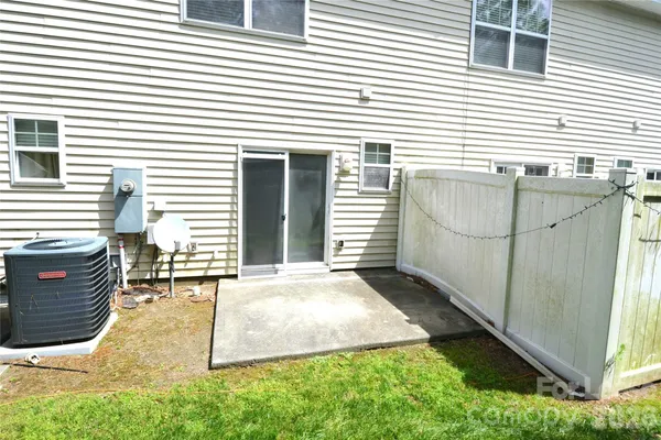 $1,600 | 12633 Persimmon Tree Drive, Charlotte, NC 28273