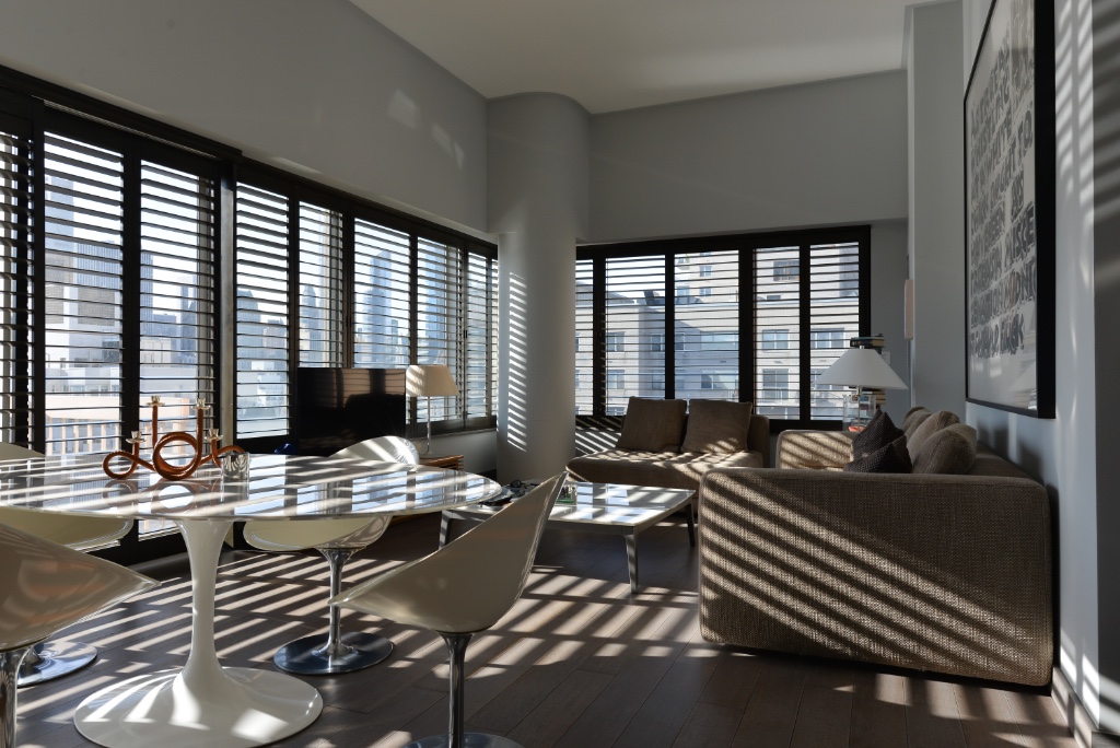 200 East 69th Street, Unit 19D Manhattan, NY 10021 - Photo 4 of 15 Photo 4