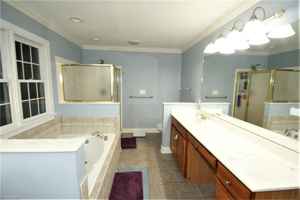 5406 Gray Leigh Drive Oak Ridge, NC 27310 - Photo 11 of 17 Gallery Image 11
