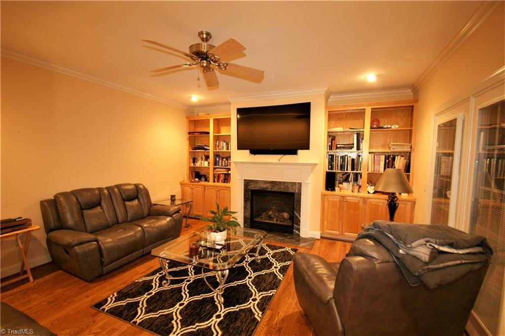 Gallery Image 7