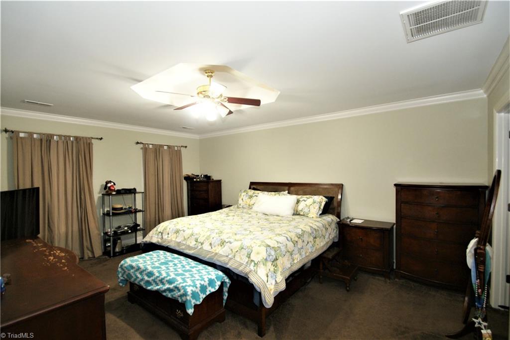 5406 Gray Leigh Drive Oak Ridge, NC 27310 - Photo 9 of 17 Gallery Image 9