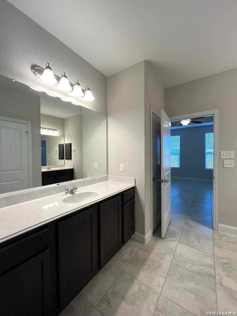 1315 Spring Row Street New Braunfels, TX 78132 - Photo 6 of 13