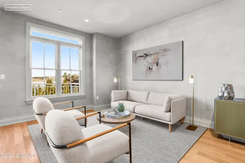 $6,400 | 88 South Water Street, Unit 202, Greenwich, CT 06830