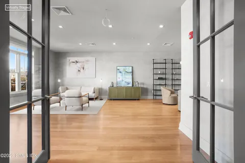 $6,400 | 88 South Water Street, Unit 202, Greenwich, CT 06830