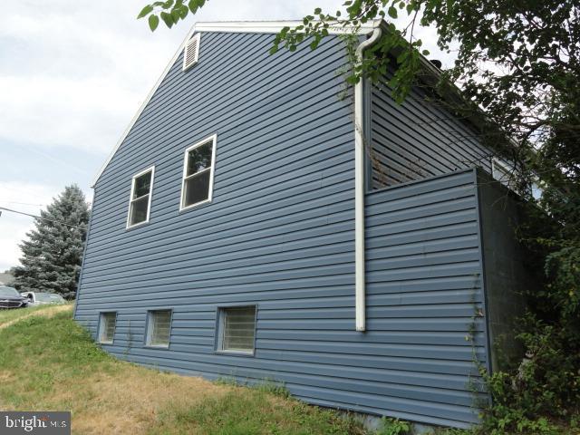 132 Ritchey Road Fayetteville, PA 17222 - Photo 2 of 40 Gallery Image 2