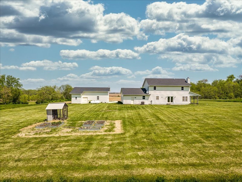 911.41 Melugins Compton, IL 61318 - Photo 57 of 67