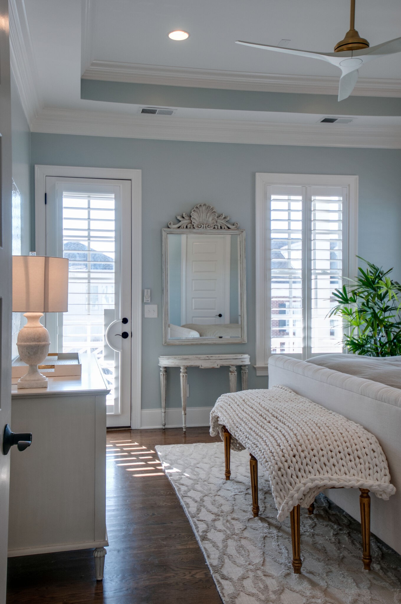 101 Front Street Franklin, TN 37064 - Photo 42 of 50 a spacious bedroom with a bed and a table in it