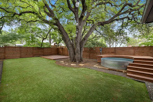 $3,500 | 4602 Mt Vernon Drive, Unit B, Austin, TX 78745