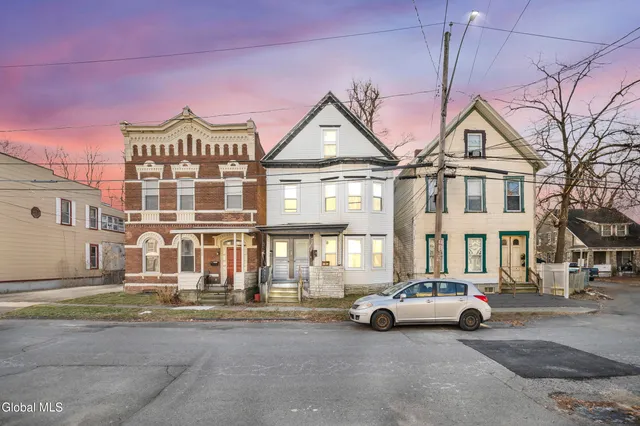 $210,000 | 1822 Highland Avenue, Troy, NY 12180
