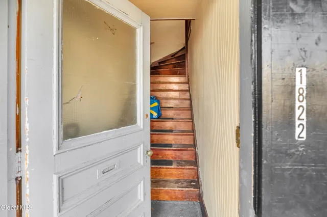 $210,000 | 1822 Highland Avenue, Troy, NY 12180