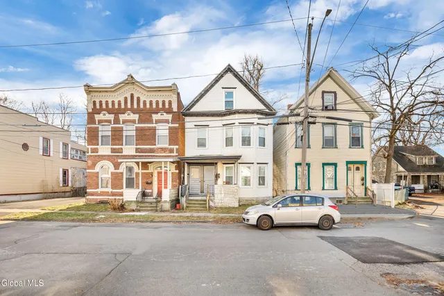 $210,000 | 1822 Highland Avenue, Troy, NY 12180