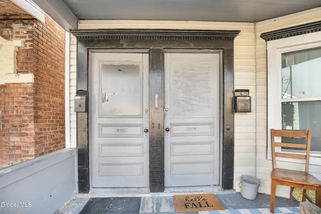 $210,000 | 1822 Highland Avenue, Troy, NY 12180