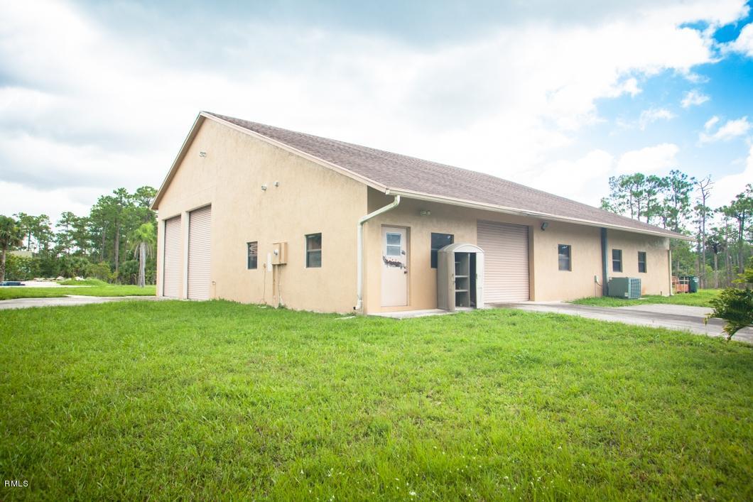 1640 E Road Loxahatchee, FL 33470 - Photo 29 of 37 estreet-528