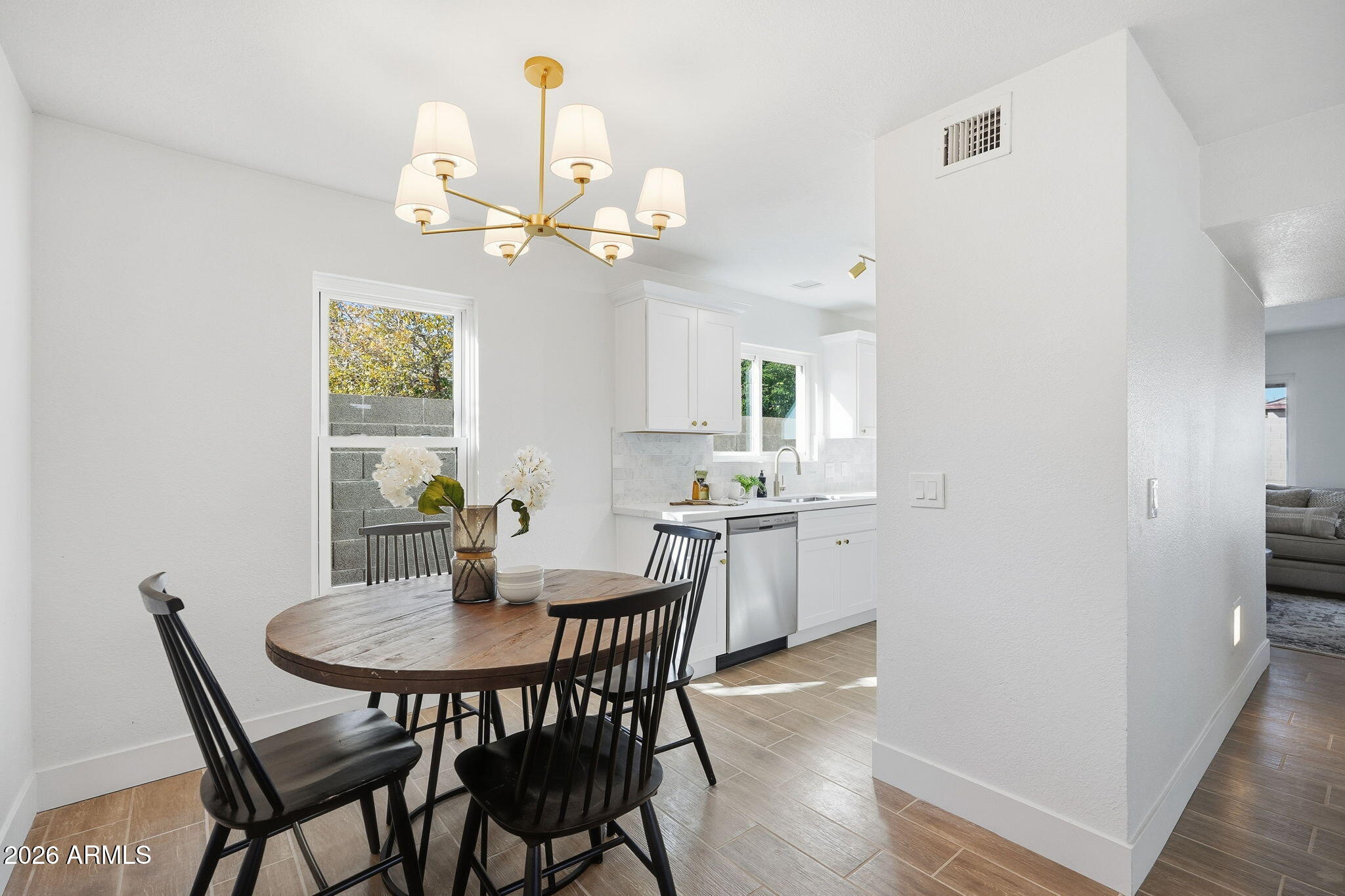 1410 East Topeka Drive Phoenix, AZ 85024 - Photo 11 of 32 Dining Area