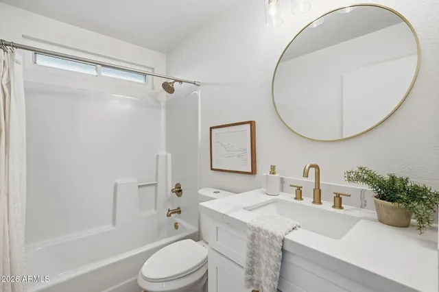 $430,000 | 1410 East Topeka Drive, Phoenix, AZ 85024