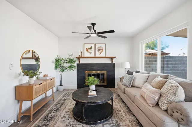 $430,000 | 1410 East Topeka Drive, Phoenix, AZ 85024