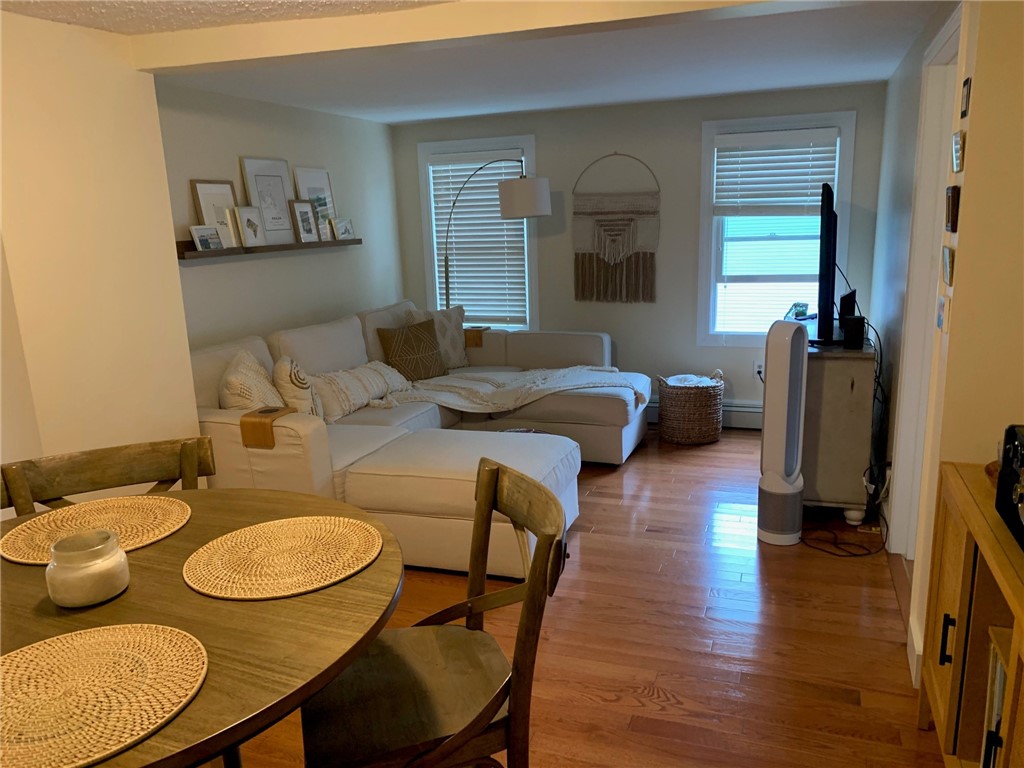 34 Callender Avenue, Unit 2 Newport, RI 02840 - Photo 6 of 20