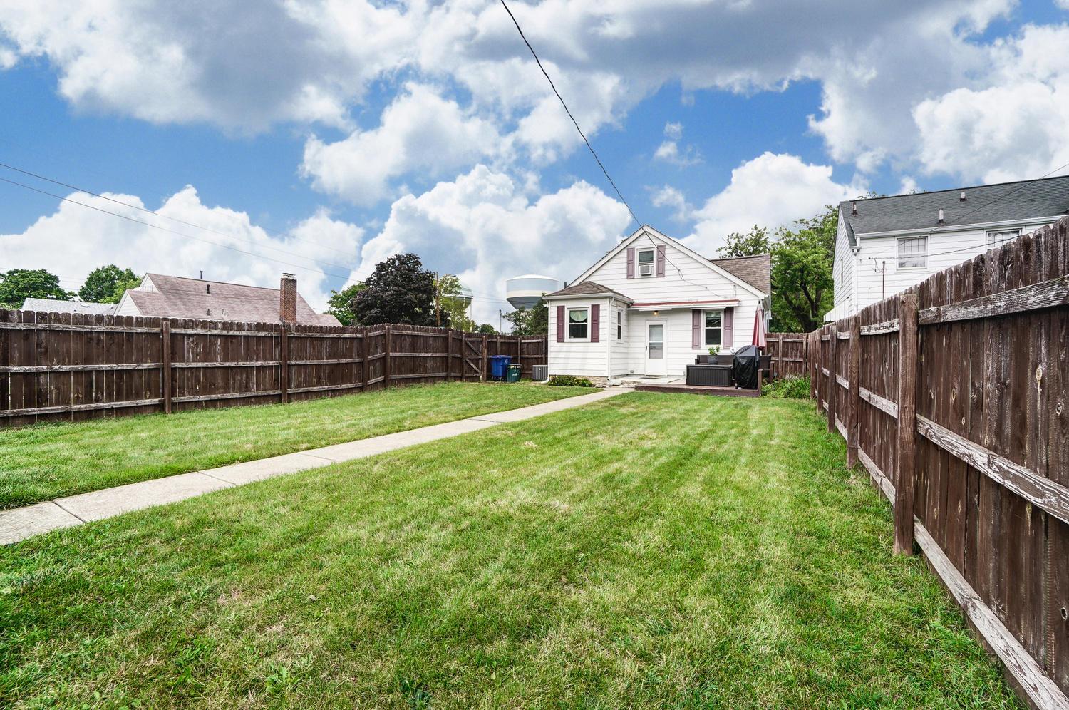 3265 Parkside Road Columbus, OH 43204 - Photo 16 of 16 Gallery Image 16