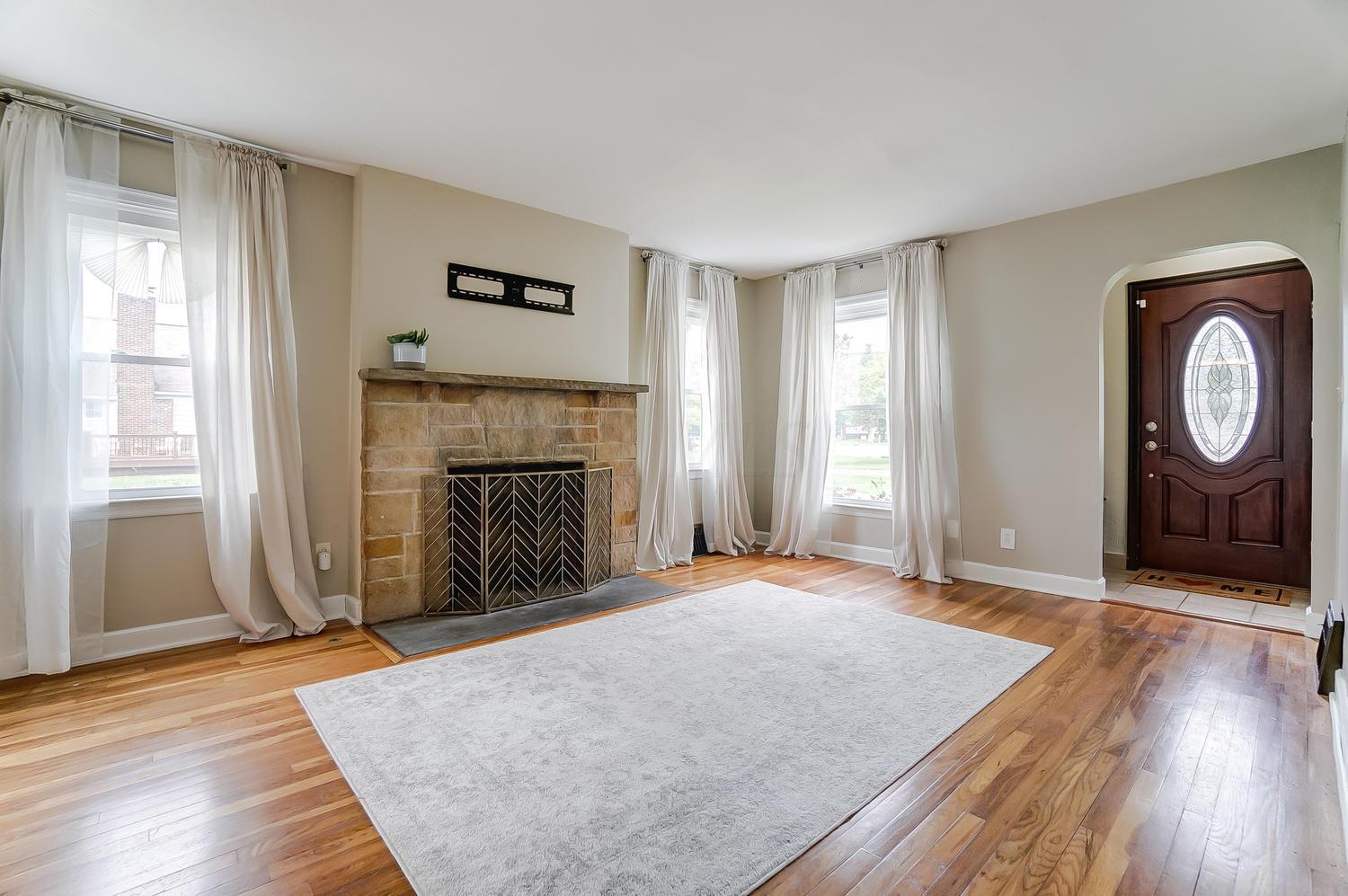 3265 Parkside Road Columbus, OH 43204 - Photo 2 of 16 Gallery Image 2