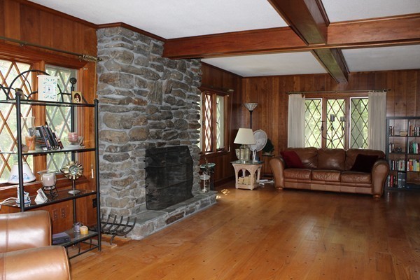 1131 Main Street Dunstable, MA 01827 - Photo 2 of 17 Gallery Image 2