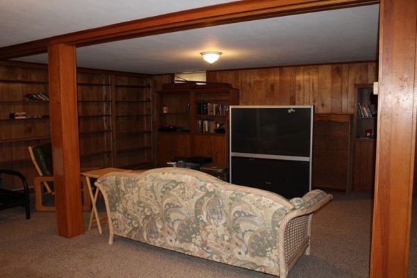 1131 Main Street Dunstable, MA 01827 - Photo 10 of 17 Gallery Image 10