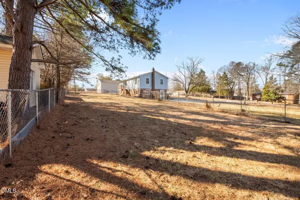 a house view with a outdoor space