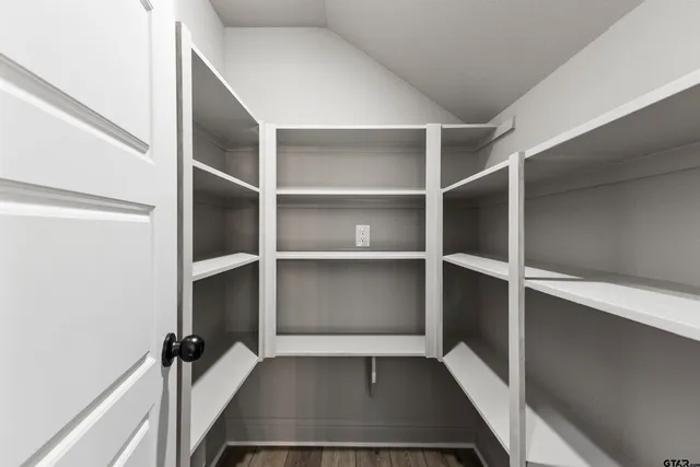 $395,000 | 2080 County Road 1612, Alba, TX 75410