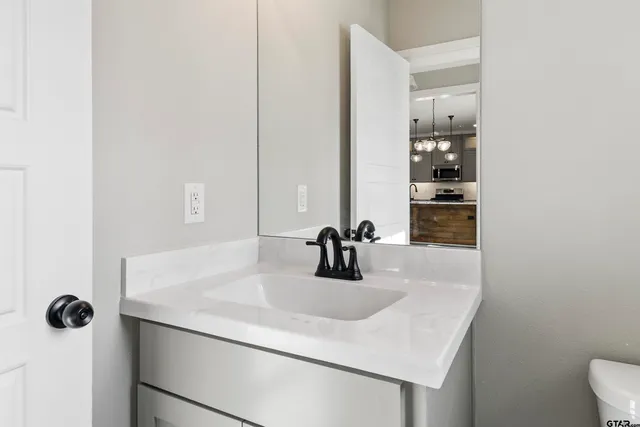 $395,000 | 2080 County Road 1612, Alba, TX 75410