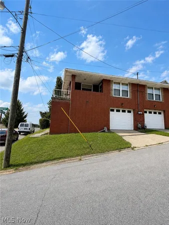$900 | 100 Summers Street, Weirton, WV 26062