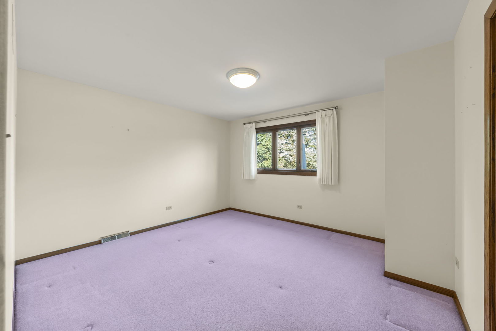 3068 Hickory Road Homewood, IL 60430 - Photo 19 of 44 an empty room with a empty space and window