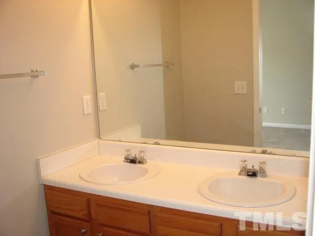 $1,850 | 404 Kinship Lane, Apex, NC 27502