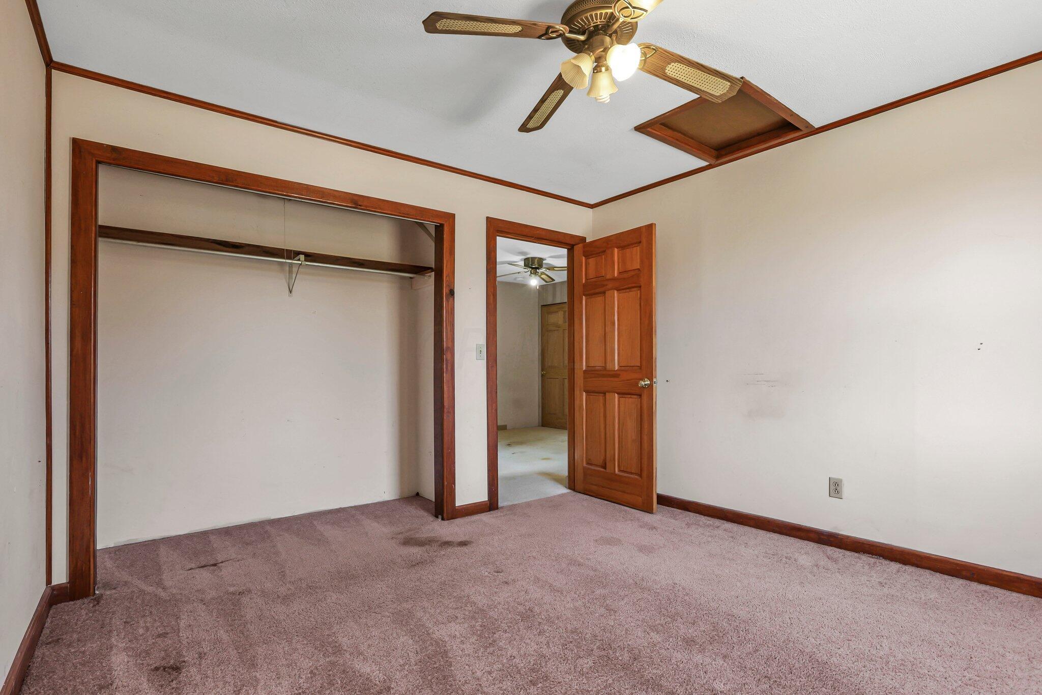 5225 Deeds Road Southwest Pataskala, OH 43062 - Photo 24 of 43 2nd bedroom