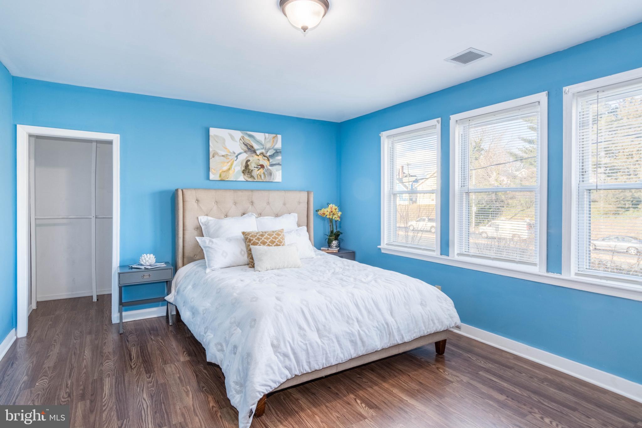 4219 Moravia Road Baltimore, MD 21206 - Photo 11 of 35