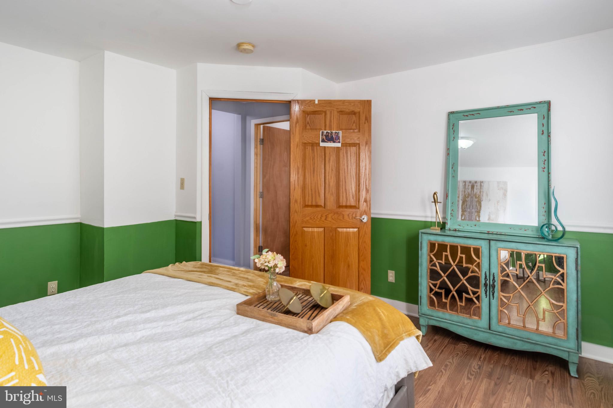 4219 Moravia Road Baltimore, MD 21206 - Photo 15 of 35