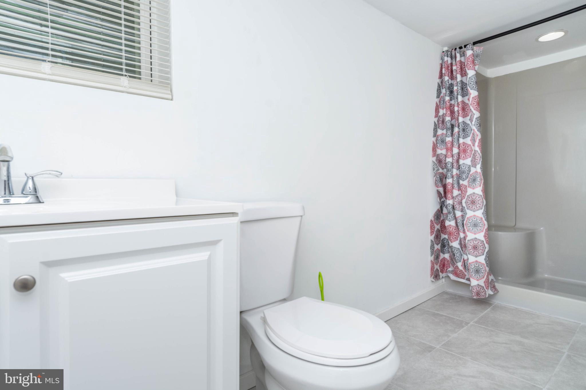 4219 Moravia Road Baltimore, MD 21206 - Photo 27 of 35
