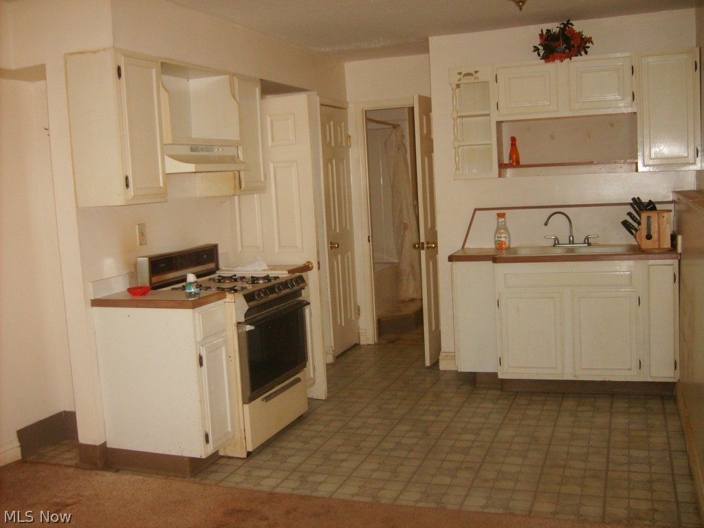 5893 Marvin Road Andover, OH 44003 - Photo 7 of 11 Kitchen