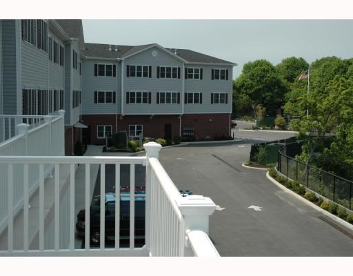 114 Granite Street, Unit 318 Westerly, RI 02891 - Photo 3 of 14