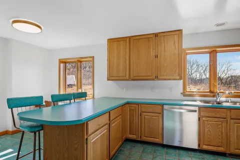 $569,000 | 4250 Green Leaf Glen, Dodgeville, WI 53533