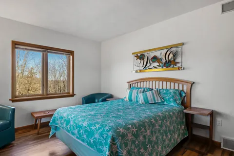 $569,000 | 4250 Green Leaf Glen, Dodgeville, WI 53533