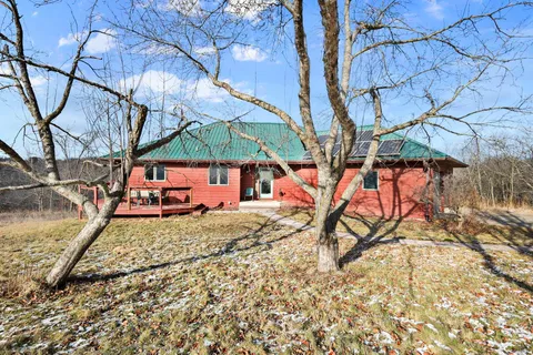 $569,000 | 4250 Green Leaf Glen, Dodgeville, WI 53533