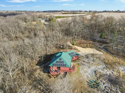 $569,000 | 4250 Green Leaf Glen, Dodgeville, WI 53533