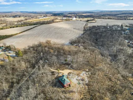 $569,000 | 4250 Green Leaf Glen, Dodgeville, WI 53533