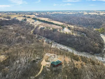 $569,000 | 4250 Green Leaf Glen, Dodgeville, WI 53533