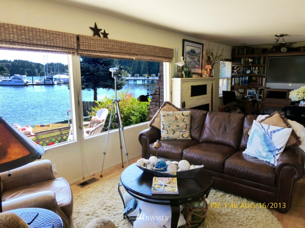 5132 East Grapeview Loop Road Allyn, WA 98524 - Photo 13 of 25 Gallery Image 13