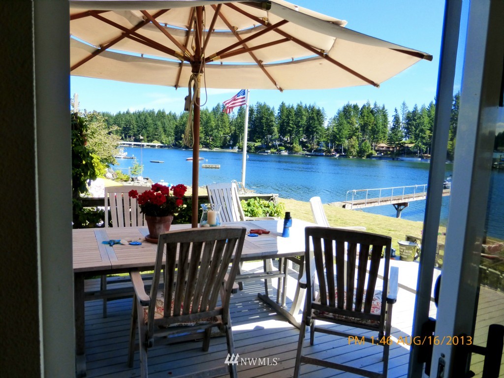 5132 East Grapeview Loop Road Allyn, WA 98524 - Photo 7 of 25 Gallery Image 7