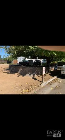 a view of a lake from a yard