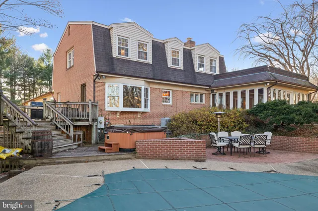 $1,195,000 | 42024 Brightwood Lane, Leesburg, VA 20176