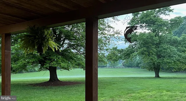 $1,195,000 | 42024 Brightwood Lane, Leesburg, VA 20176