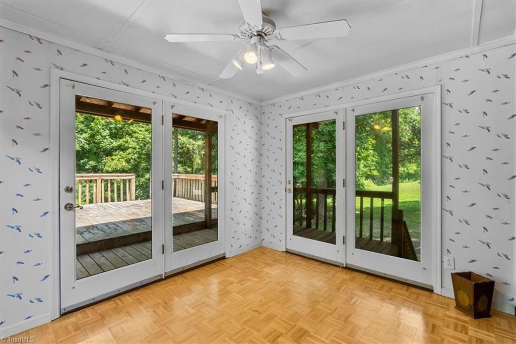 1013 Gladstone Road Mocksville, NC 27028 - Photo 13 of 48