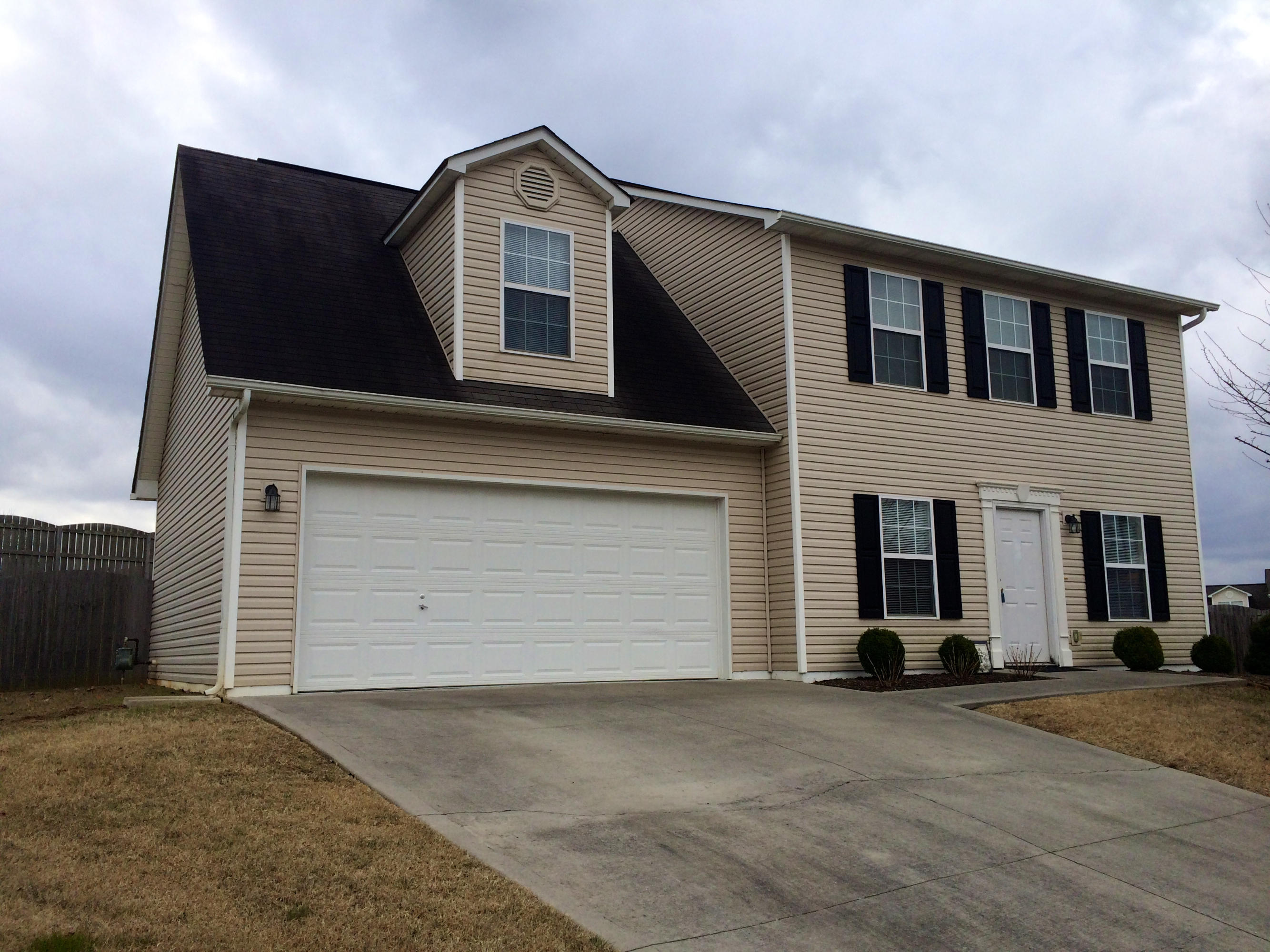2000 Farmstead Lane Powell, TN 37849 - Photo 2 of 28 IMG_6898